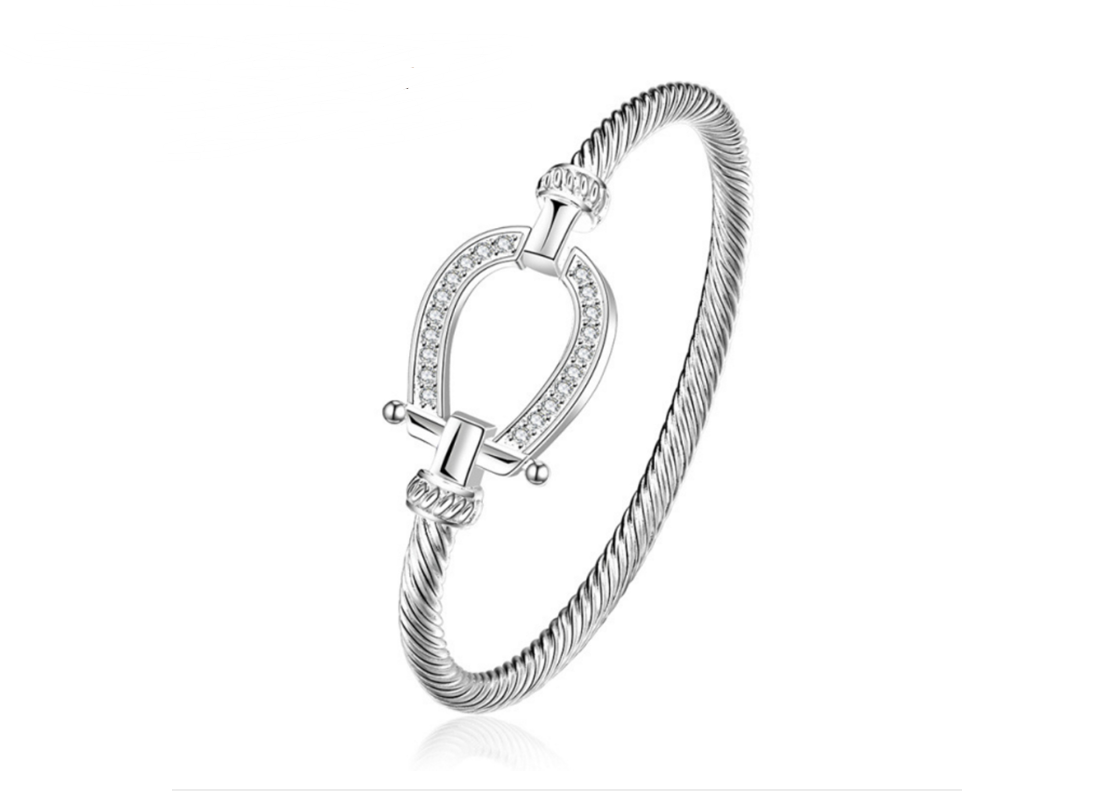 Luxe Crystal Sparkle Bracelet | Dazzling Diamond-Accented Jewelry for Women